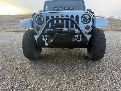 JEEP WRANGLER ARCTIC PKG Image# 1