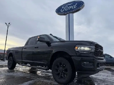 2020 RAM 3500 Laramie / LOADED! / 8FT BOX! / 6.7L HO AISIN TRANS Image# 1