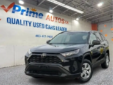 2021 Toyota RAV4 LE AWD Canada-Built, Safety-Loaded. We Finance! Image# 1