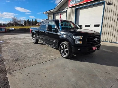 2016 Ford F-150 XLT Eco Boost 4x4 Crew Cab (TRADES WELCOME) Image# 1