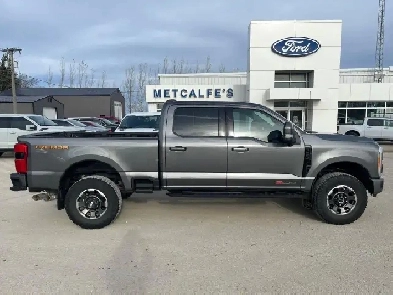 2023 Ford F-250 Super Duty SRW LARIAT 4WD CREW CAB 6.75' BOX Image# 1