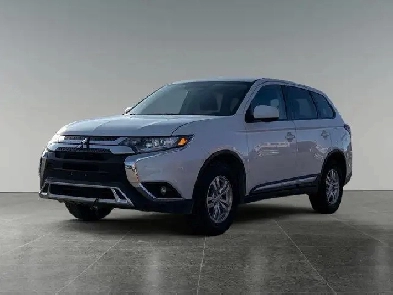 2020 Mitsubishi Outlander ES Image# 1