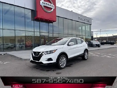 2021 Nissan Qashqai S AWD • Accident Free Carfax • One Owner Image# 1
