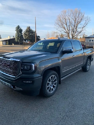 2017 GMC DENALI 1500 Image# 1