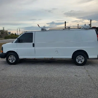 2014 GMC Savana work vehicle Image# 1