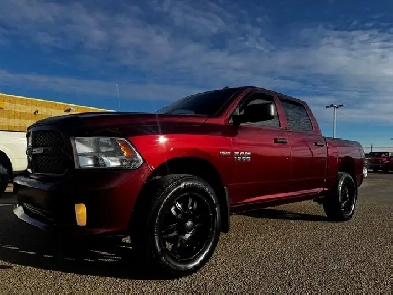 2017 Ram 1500 Express HEMI - ONLY 118K - Crew Cab Image# 1