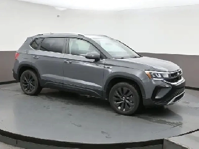 2024 Volkswagen Taos Image# 1