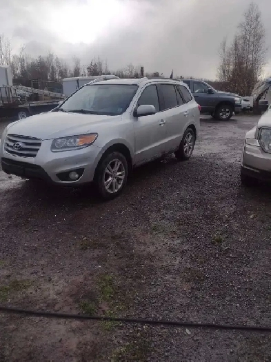 2012 Hyundai Santa fe Image# 1