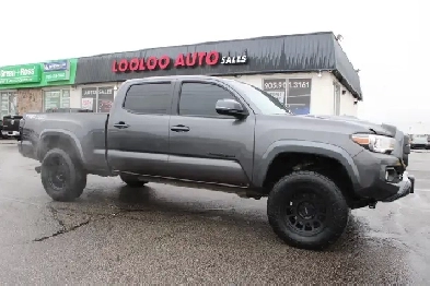 2017 Toyota Tacoma Image# 1