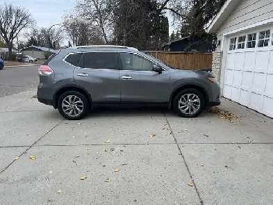 2014 Nissan Rogue SL AWD Mint Condition Image# 1