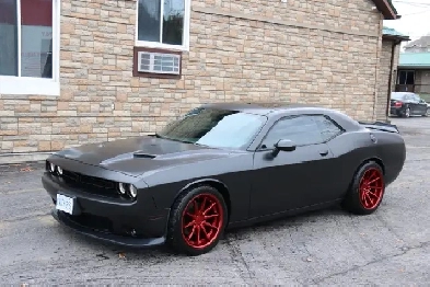 2016 Dodge Challenger Image# 1