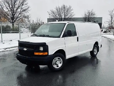 2010 Chevrolet Express 2500 Van Image# 1