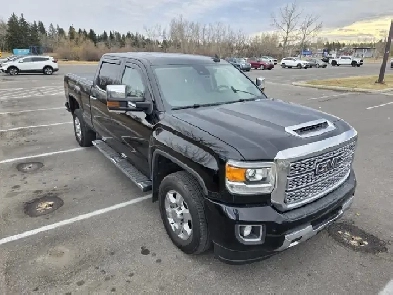 2019 GMC SIERRAA 3500 DURAMAX DENALI Image# 1