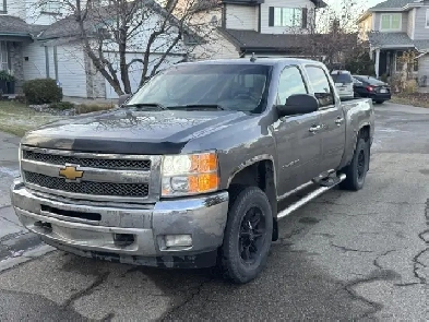 2012 Chevy Silverado Image# 1