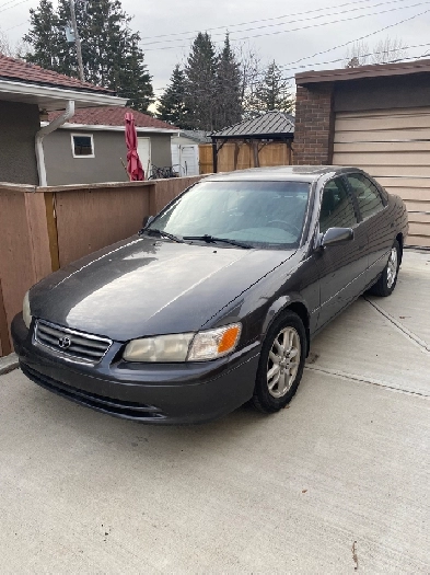 2001 toyota Camry V6 XLE Image# 1