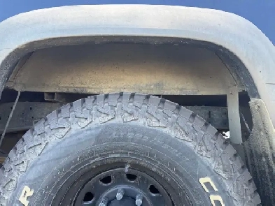 98’ Sierra K2500 Image# 1