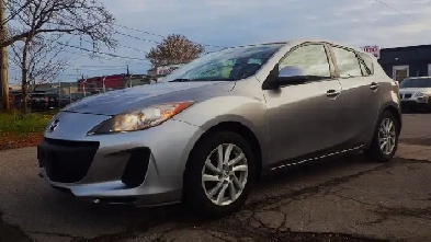 12 MAZDA 3 HATCHBACK! LOW KM! NEW CLUTCH! CERTIFIED! Image# 1