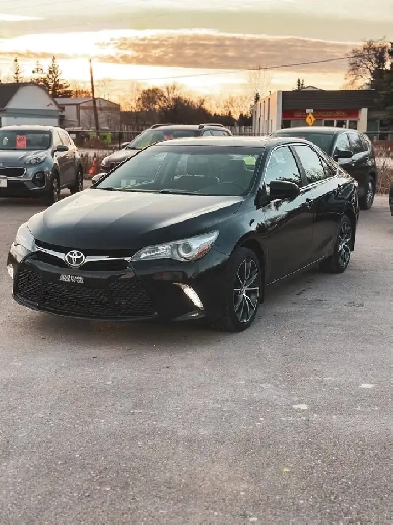 2015 Toyota Camry XSE Image# 1