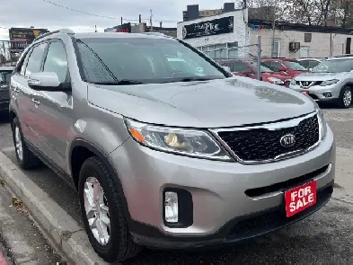 2014 Kia Sorento LX-BACK CAM-BLUETOOTH-HEATED SEATS & MORE! Image# 1