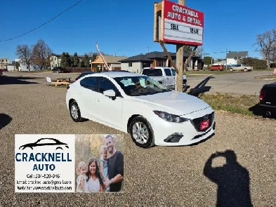 2015 Mazda Mazda3 Image# 1