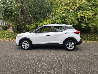 2018 Nissan Kicks S FWD Backup Camera , Bluetooth , One Owner,No Image# 1