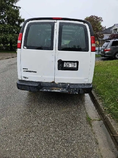 chev half ton express van Image# 1