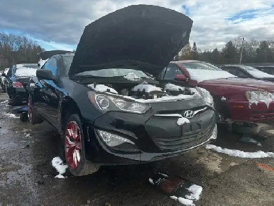 Genesis coupe part out black Image# 1