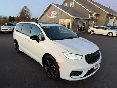 2024 Chrysler PACIFICA Image# 1