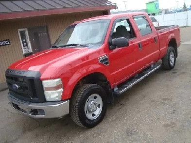 2009 Ford F-Super Duty CREW CAB 4X4 Image# 1