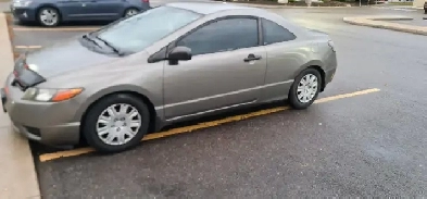 2006 Honda Civic 186k coupe Auto AC CD Pwr windows416-858-7673 Image# 1