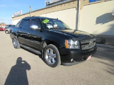 2011 Chevrolet Avalanche LTZ Image# 1