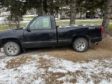 1989 Chevy shortbox Image# 1