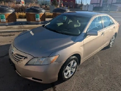 2007 Toyota Camry LE  HIGHWAY MILEAGE Image# 1