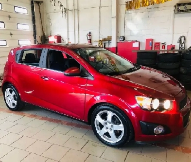 GARANTIE 1 AN/ 2012 CHEVROLET SONIC LT/ 1 PROPRIO/ TOIT FULL/TRÈ Image# 1
