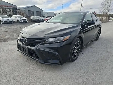 2021 Toyota Camry SE - No Accidents Image# 1