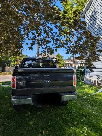 2013 ford f150 4x4 NEEDS ENGINE $2200 Image# 1