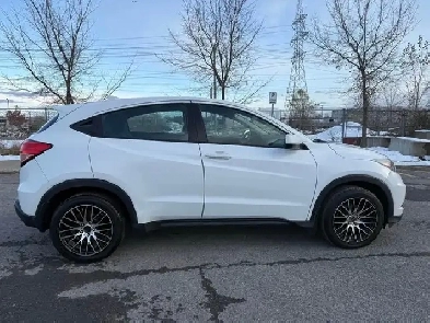 2016 Honda HR-V 2016 HONDA HR-V  , 4X4  AUTOMATIQUE ,  4 CYLINDR Image# 1