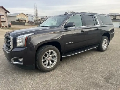 2016 Yukon XL SLT (Low KM’s) Image# 1