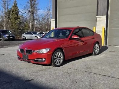 2013 BMW 328i xDrive - Well maintained, no issues, clean carfax! Image# 1