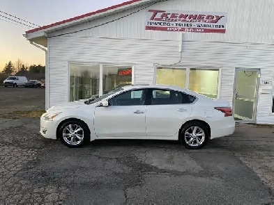 2015 Nissan Altima 4dr Sdn I4 CVT 2.5 SL Image# 1