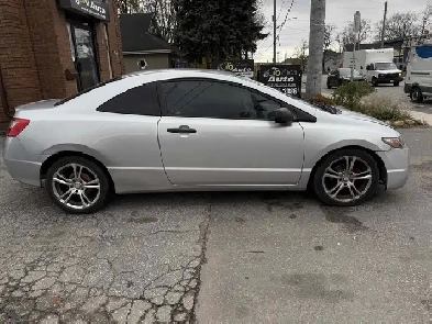 2009 Honda Civic DX-G Image# 1