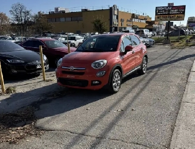 2016 FIAT 500X Sport 6-Speed Manual Transmission Image# 1