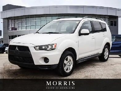 2010 Mitsubishi Outlander ES Image# 1