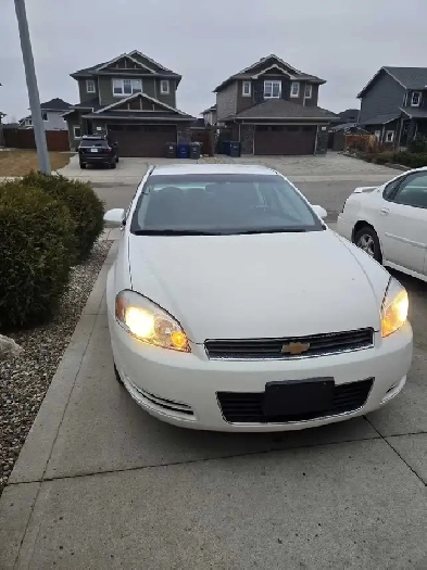 2009 Chevy Impala Image# 1