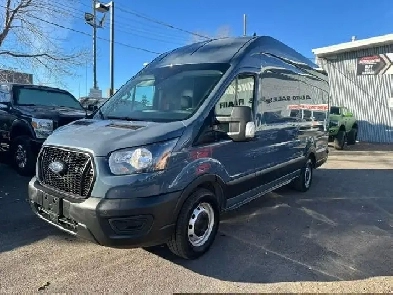 2021 FORD TRANSIT CARGO VAN / LOW KILOMETERS! Image# 1