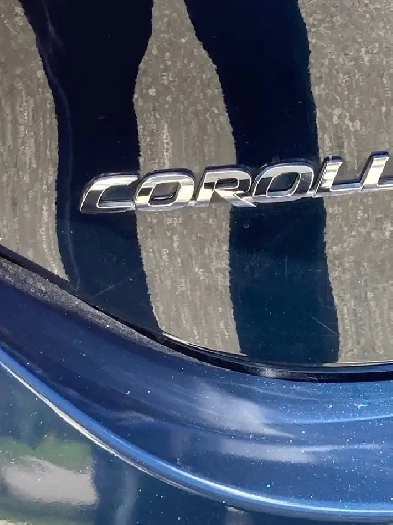 2018 Corolla SE Image# 1