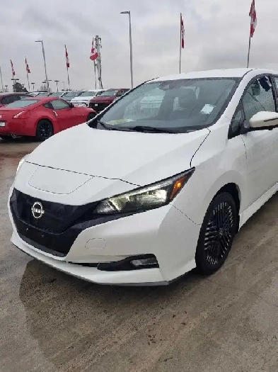 NISSAN LEAF SL PLUS Image# 1