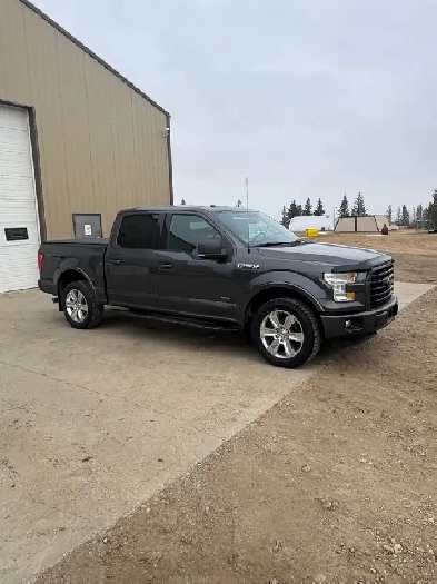 2016 Ford F-150 XLT Sport Image# 1