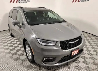 2022 Chrysler Pacifica Touring L | Technology Package | 2 Tone L Image# 1