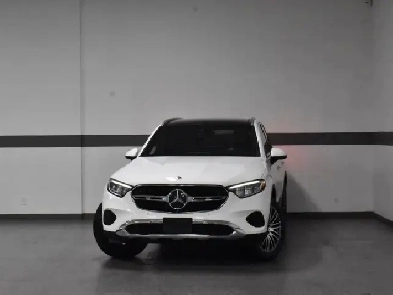 2024 Mercedes-Benz GLC SUV Image# 1